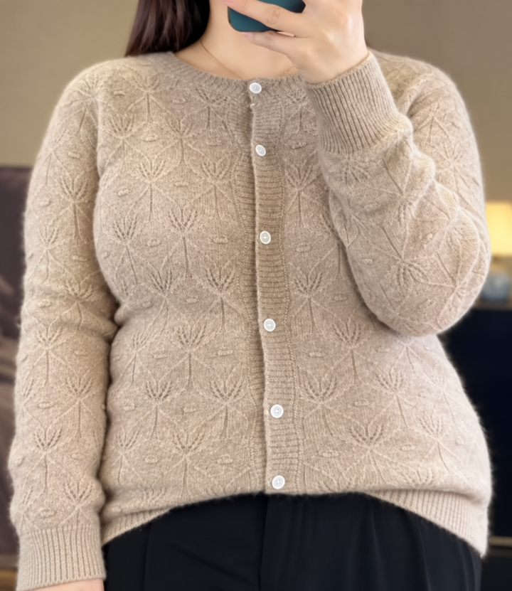 Linda | Textured Cashmere Cardigan