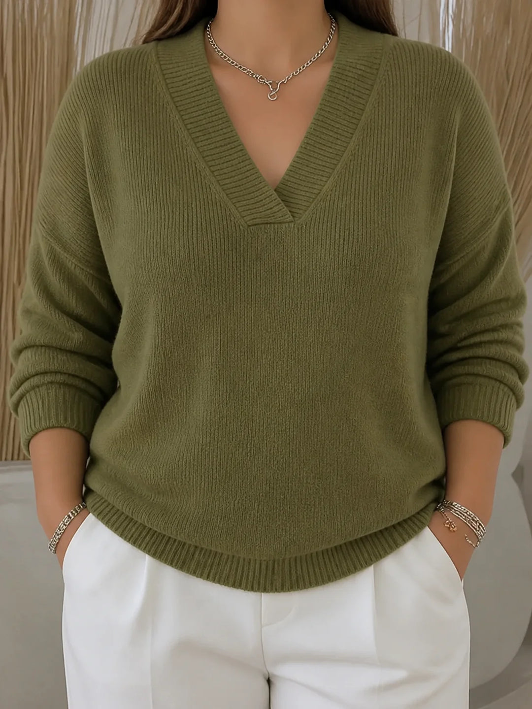 Vivelle | Relaxed V-Neck Sweater