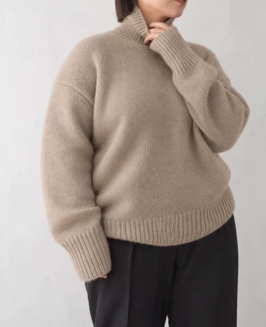 Mary | Cashmere Turtleneck Sweater