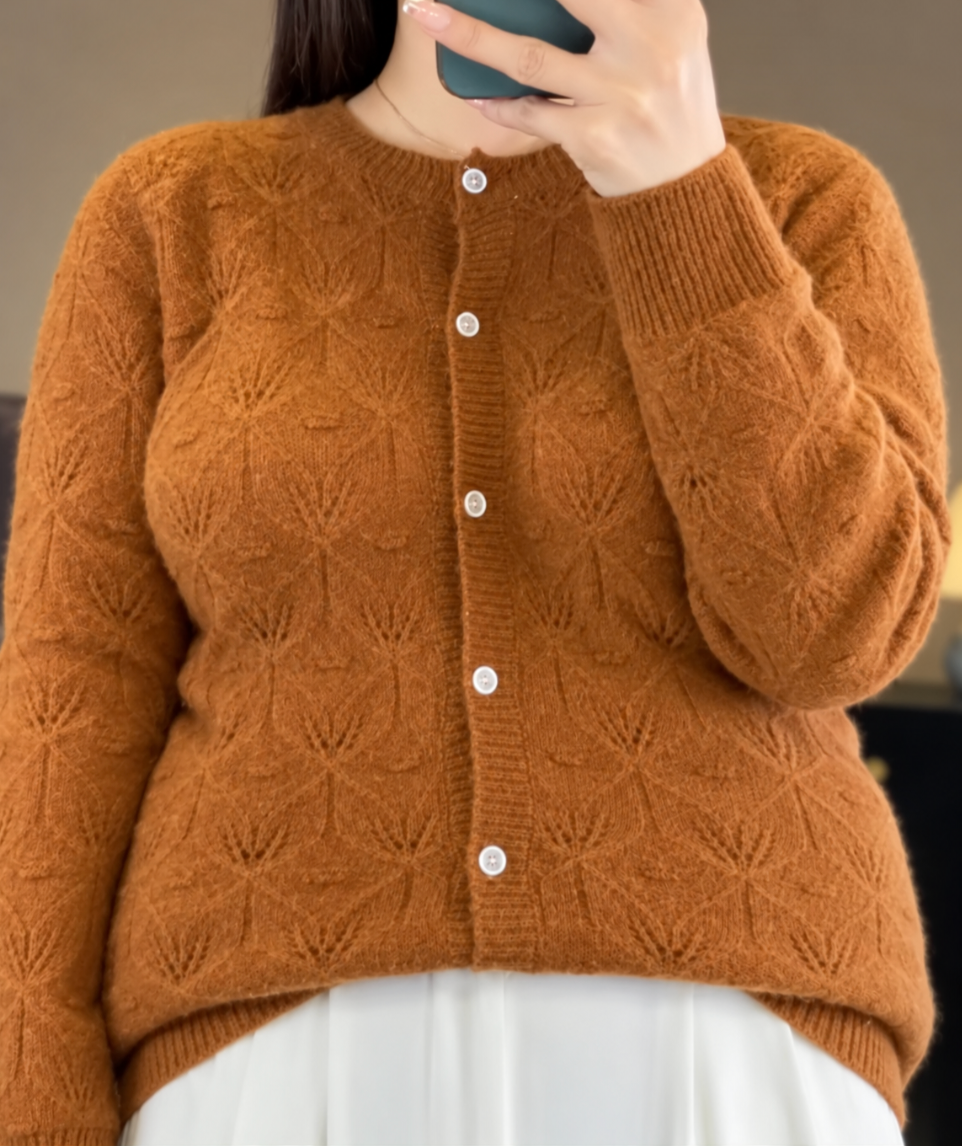 Linda | Textured Cashmere Cardigan